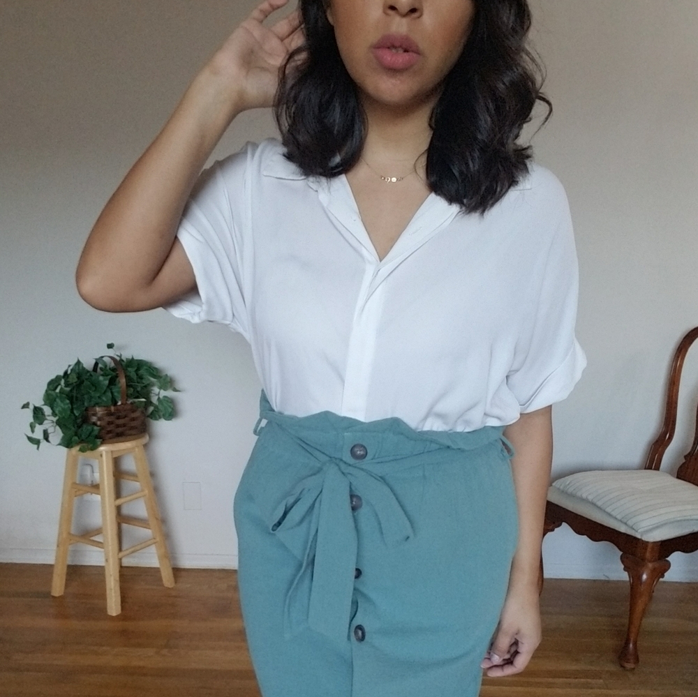 SAGE GREEN PAPER BAG BUTTON MIDI SKIRT - Picture 6 of 6